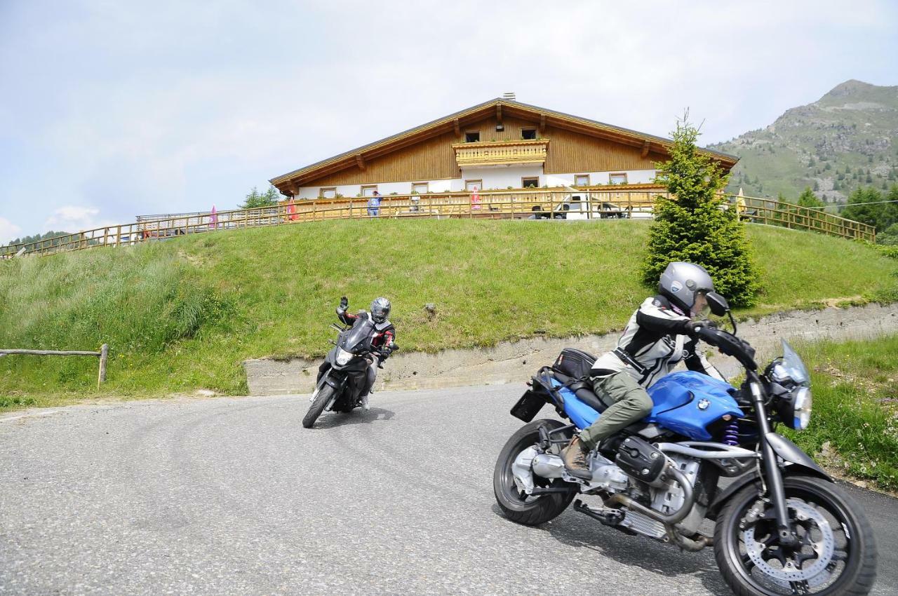 Belvedere Mountain Experience Hotel Monno ภายนอก รูปภาพ